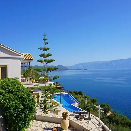 Luxurioese Ferienvilla Fuer 8 Personen